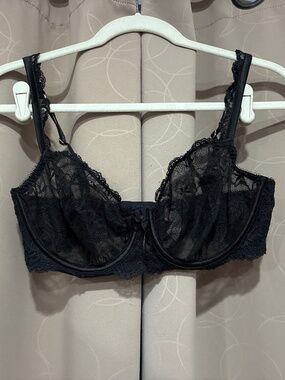 Victoria Secret 🖤 Black 🖤 Lace wired bra
